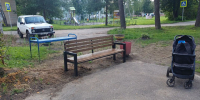В деревне Юркино установили лавочки и кронировали деревья - Regions.Ru